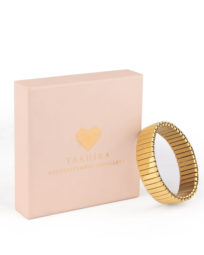 TAAHIRA Elastic Gold Band Bracelet - Image 3